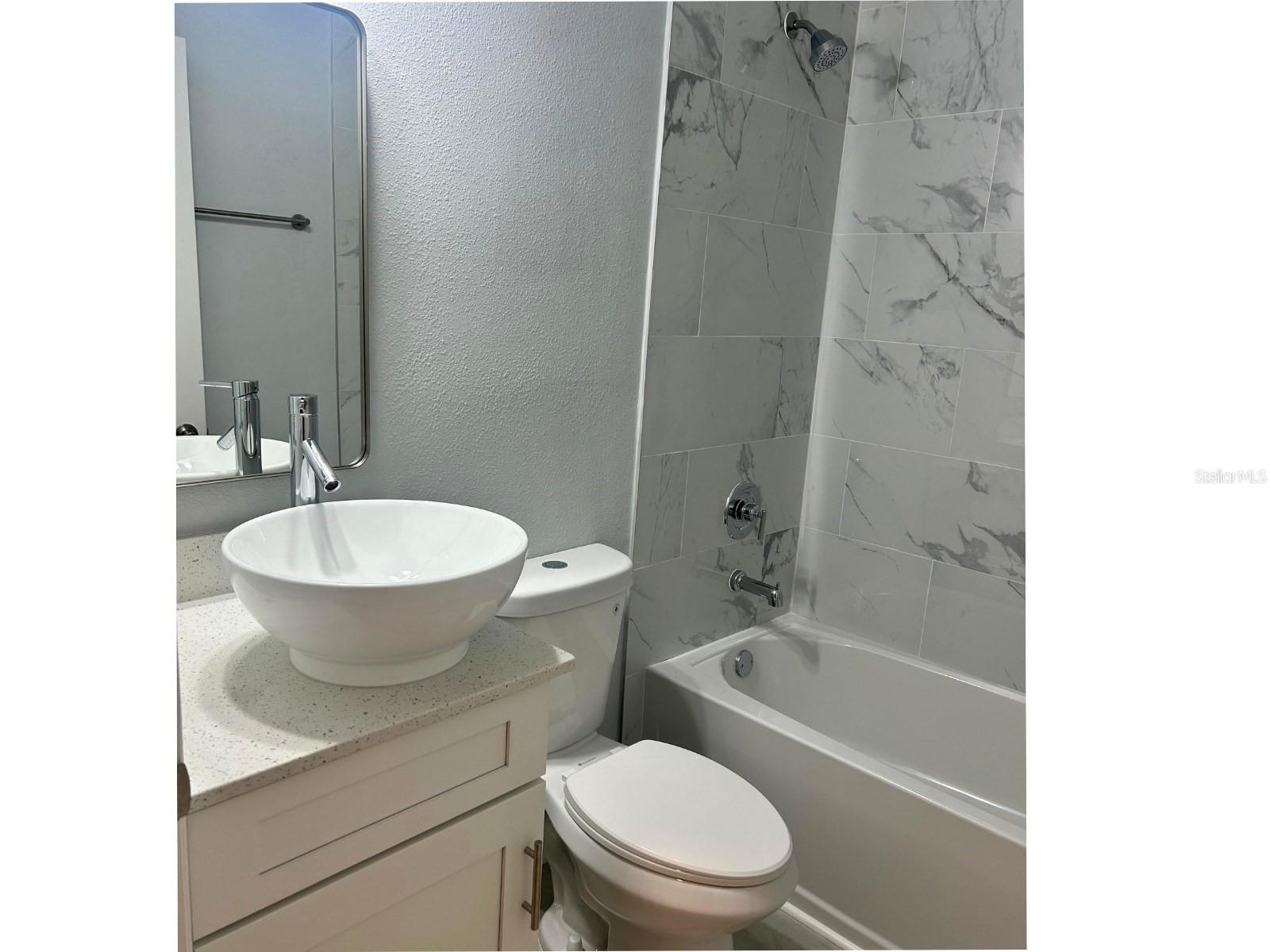 10385 PORT EVERGLADES ST, PORT CHARLOTTE, FL — photo 11
