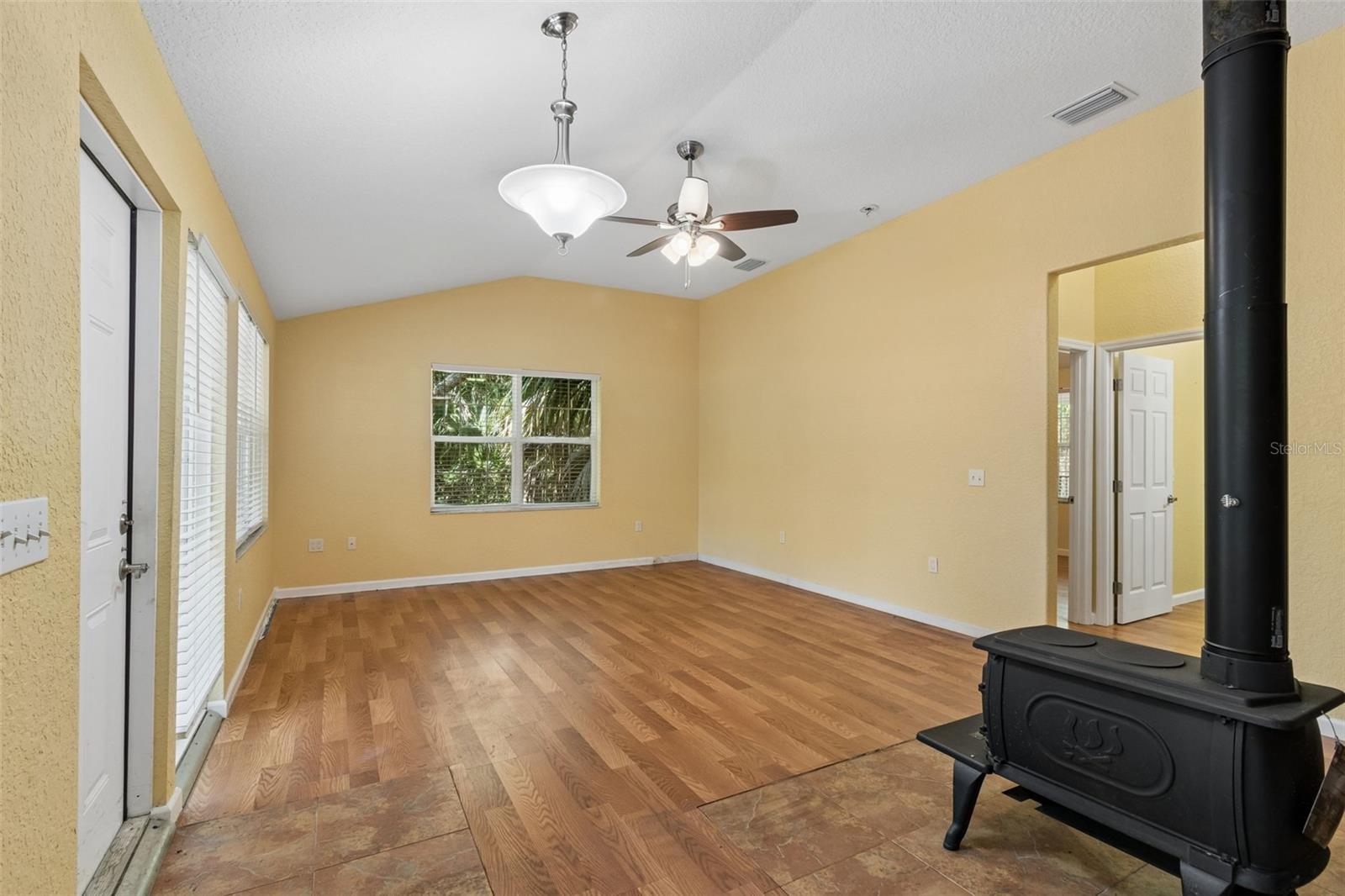 11274 S RIVIERA DR, HOMOSASSA, FL — photo 6