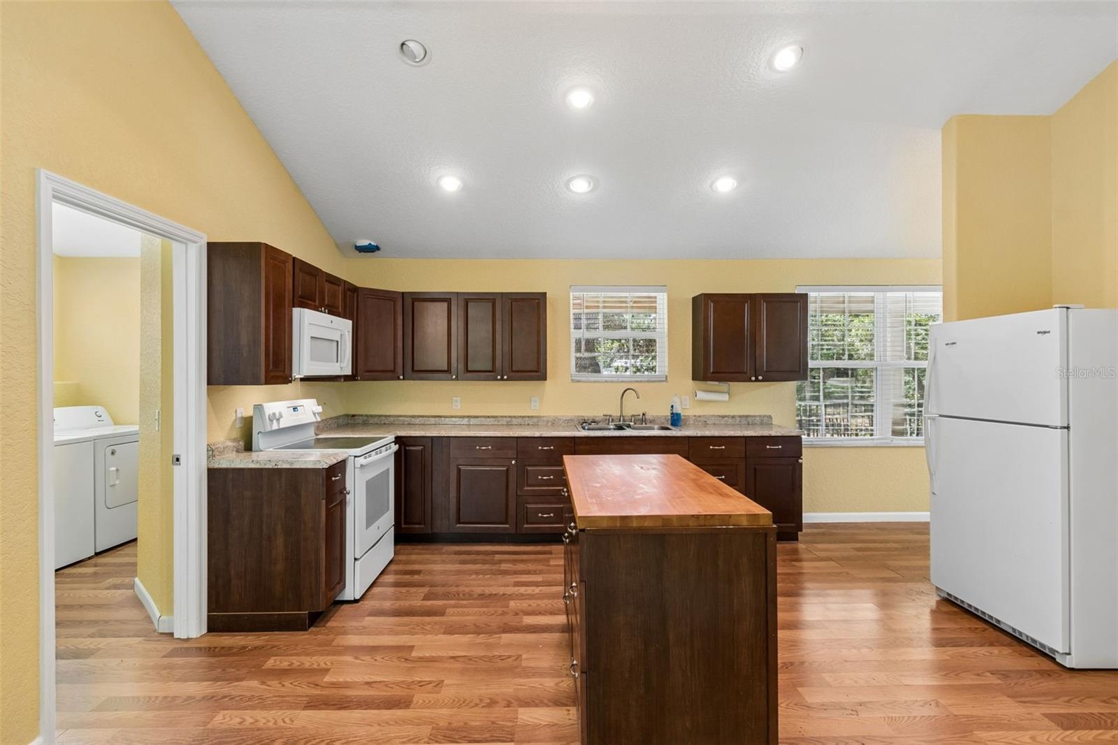 11274 S RIVIERA DR, HOMOSASSA, FL — photo 13