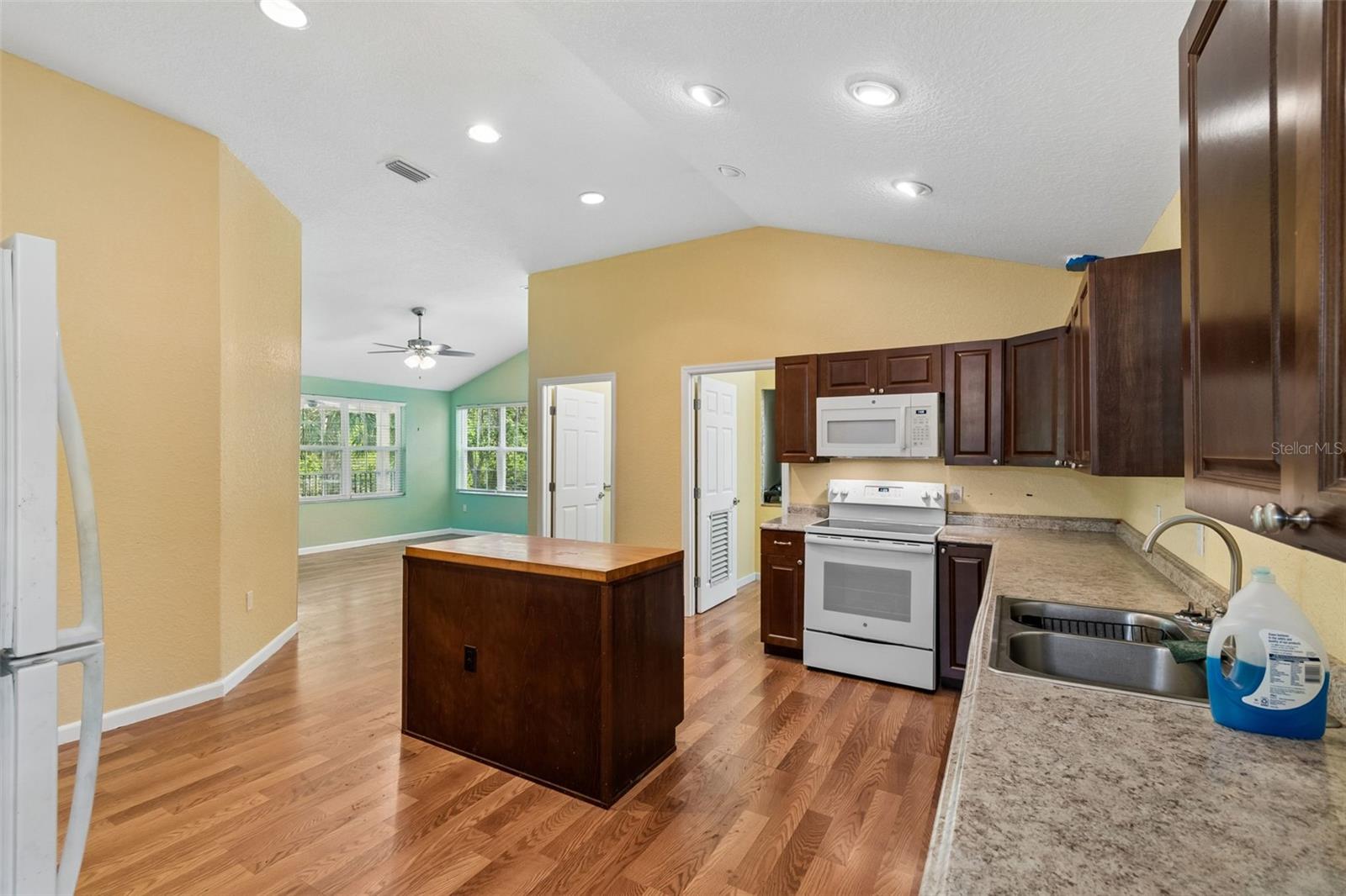 11274 S RIVIERA DR, HOMOSASSA, FL — photo 15