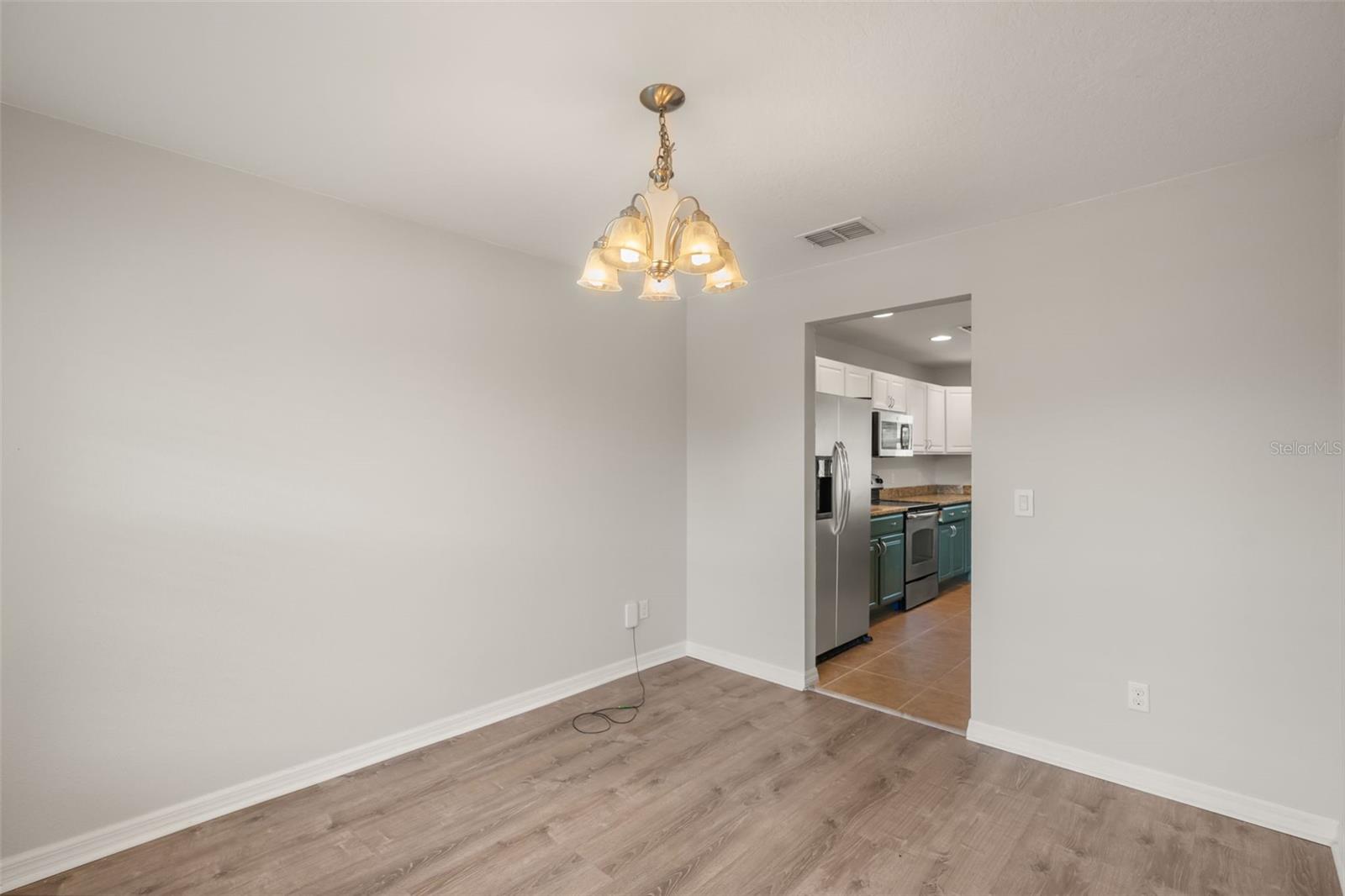 611 DEL PILAR DR, GROVELAND, FL — photo 9
