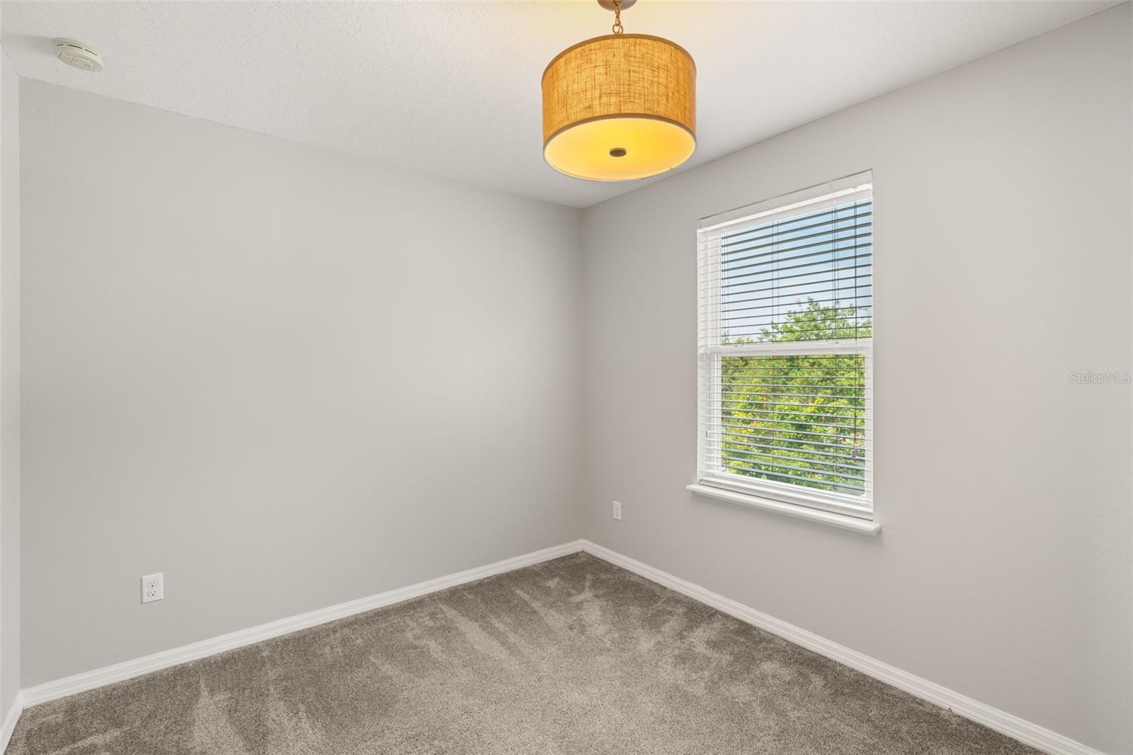 611 DEL PILAR DR, GROVELAND, FL — photo 50