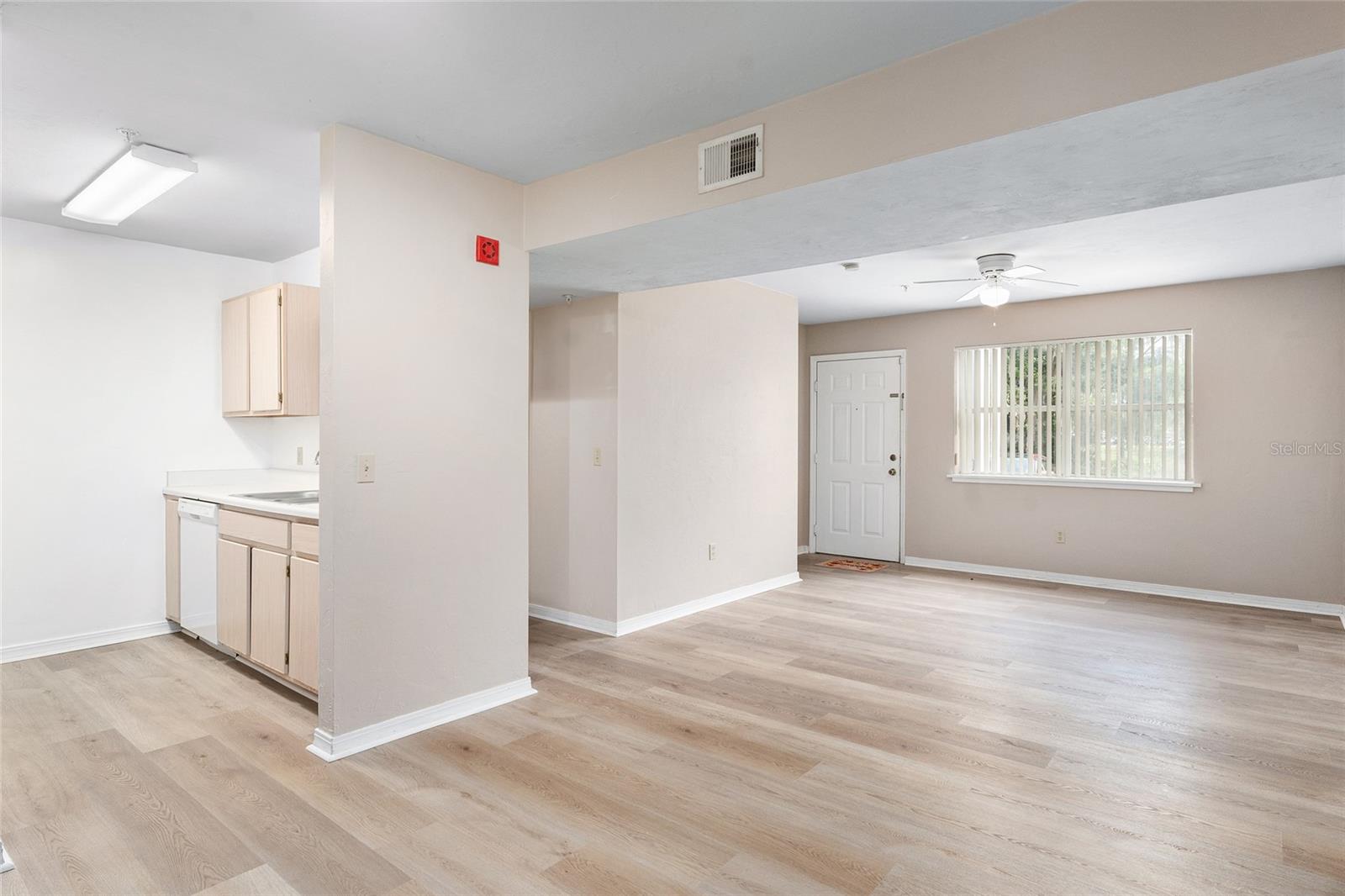 2360 SW ARCHER RD #607, GAINESVILLE, FL — photo 4