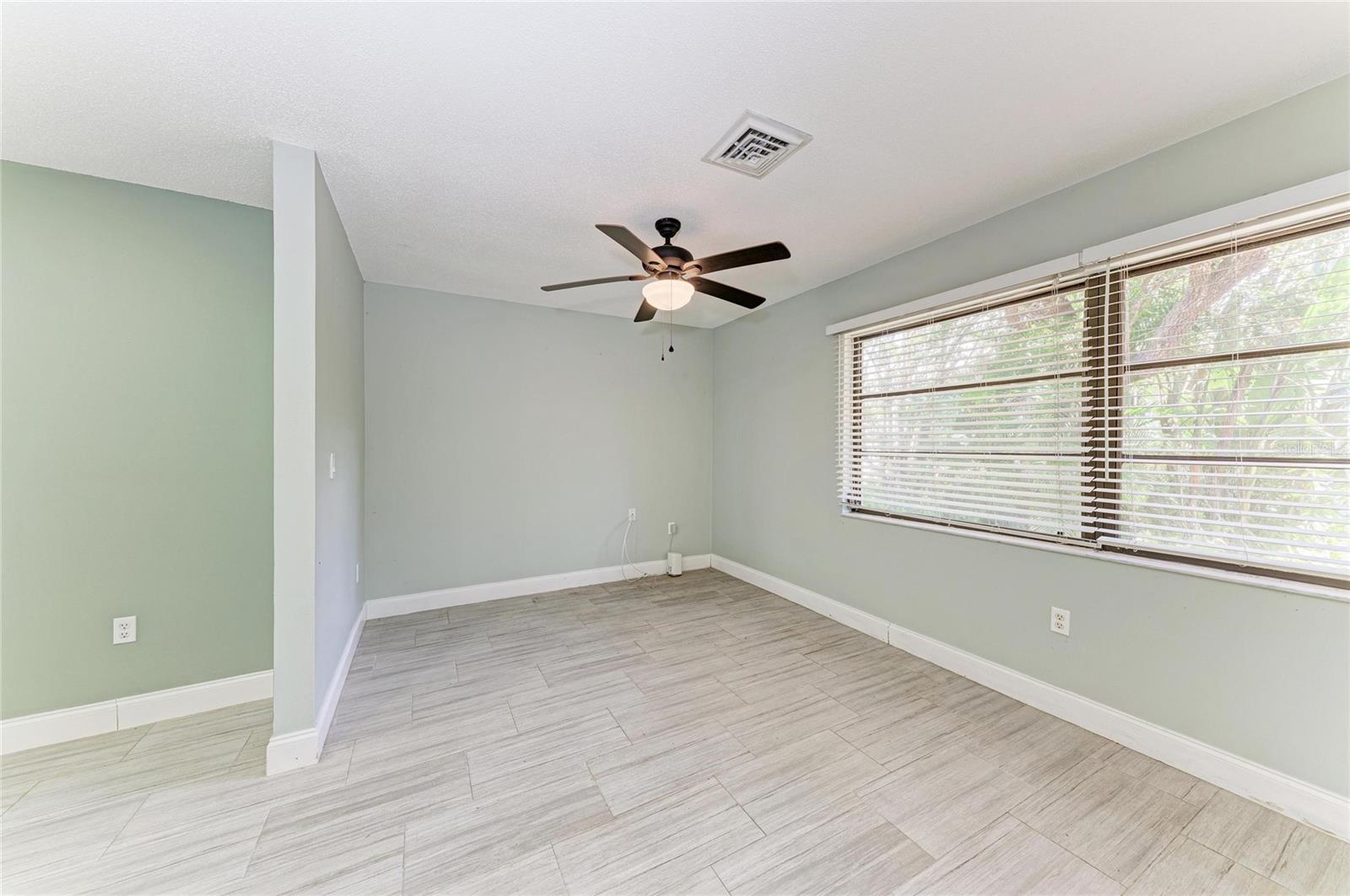 627 ALLIGATOR DR, VENICE, FL — photo 9
