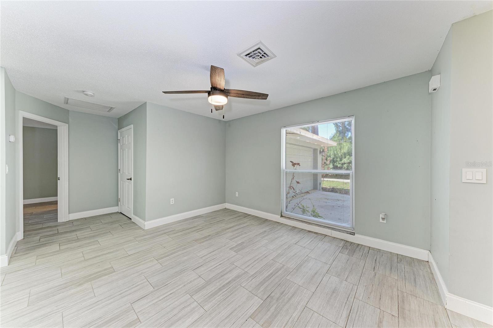 627 ALLIGATOR DR, VENICE, FL — photo 16