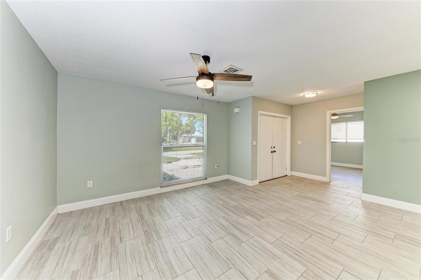 627 ALLIGATOR DR, VENICE, FL — photo 17
