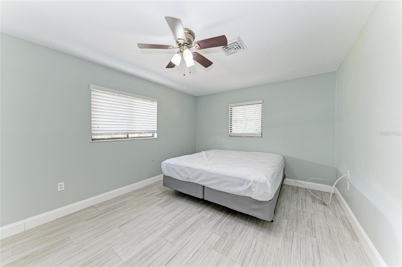 627 ALLIGATOR DR, VENICE, FL — photo 27