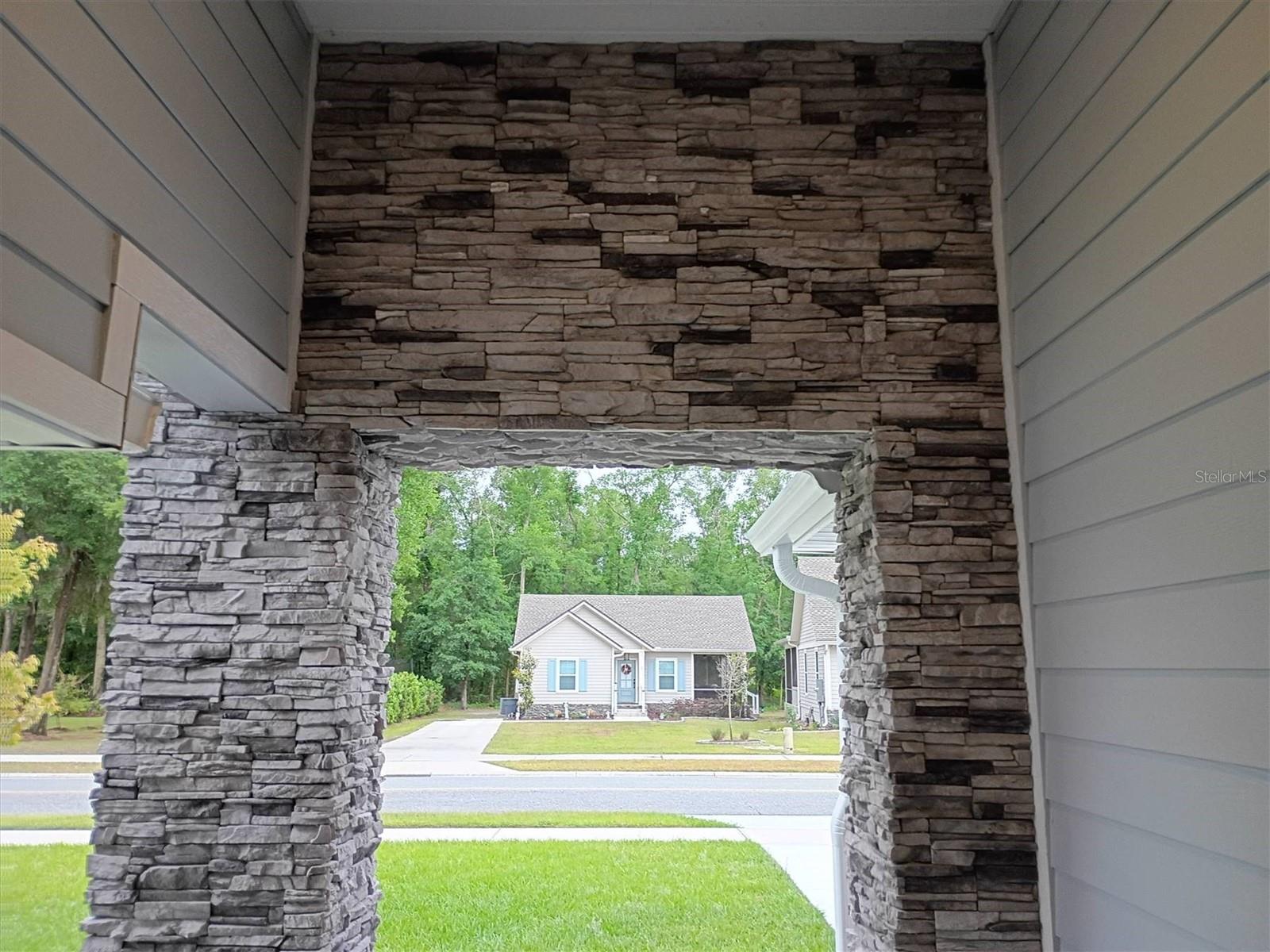 203 SW SILVER PALM DR, LAKE CITY, FL — photo 7