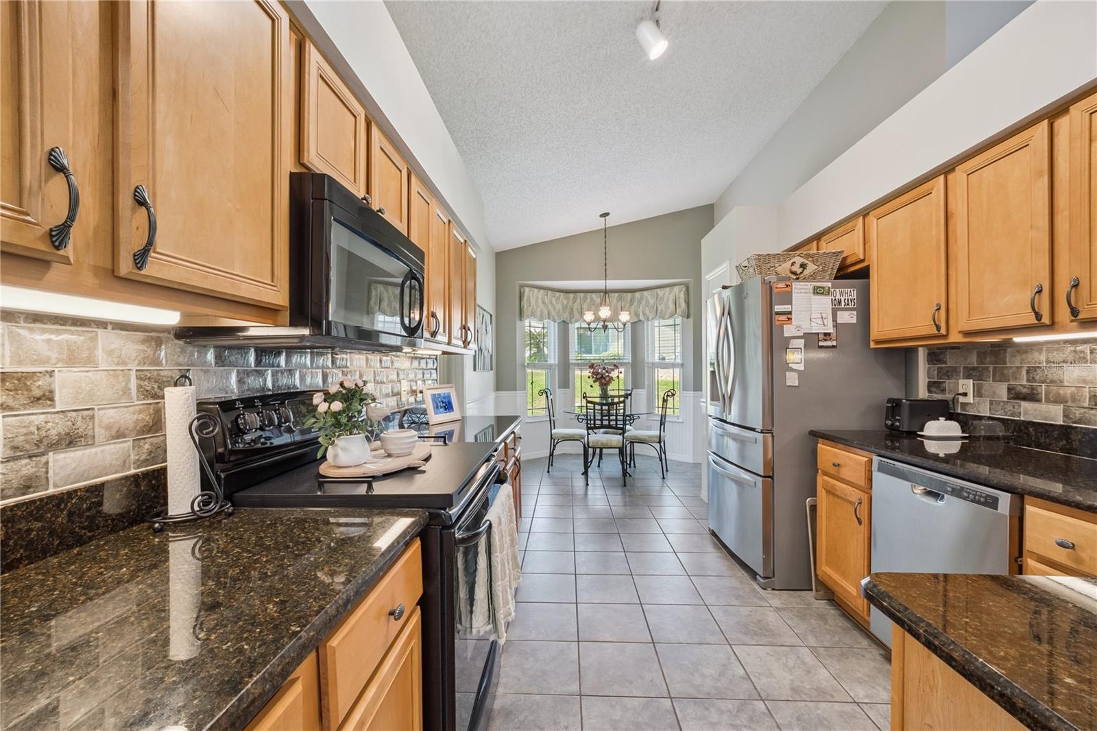 4730 SAWGRASS LAKE CIR, LEESBURG, FL — photo 23