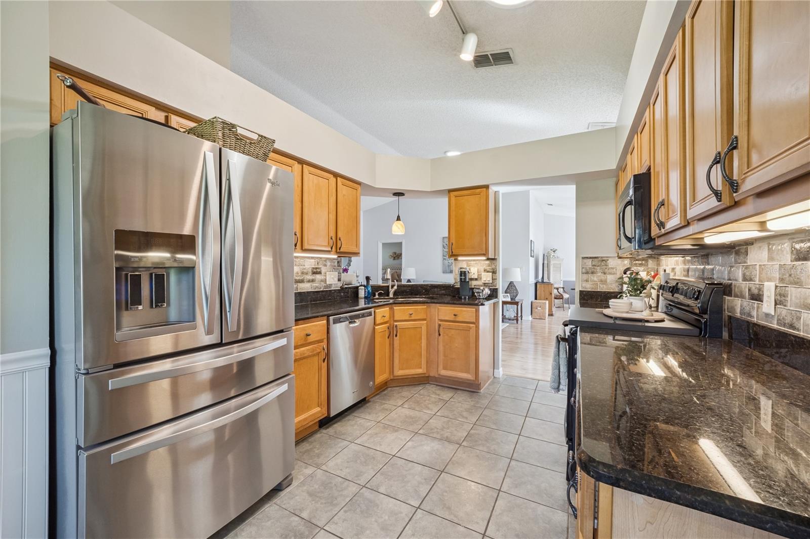 4730 SAWGRASS LAKE CIR, LEESBURG, FL — photo 26