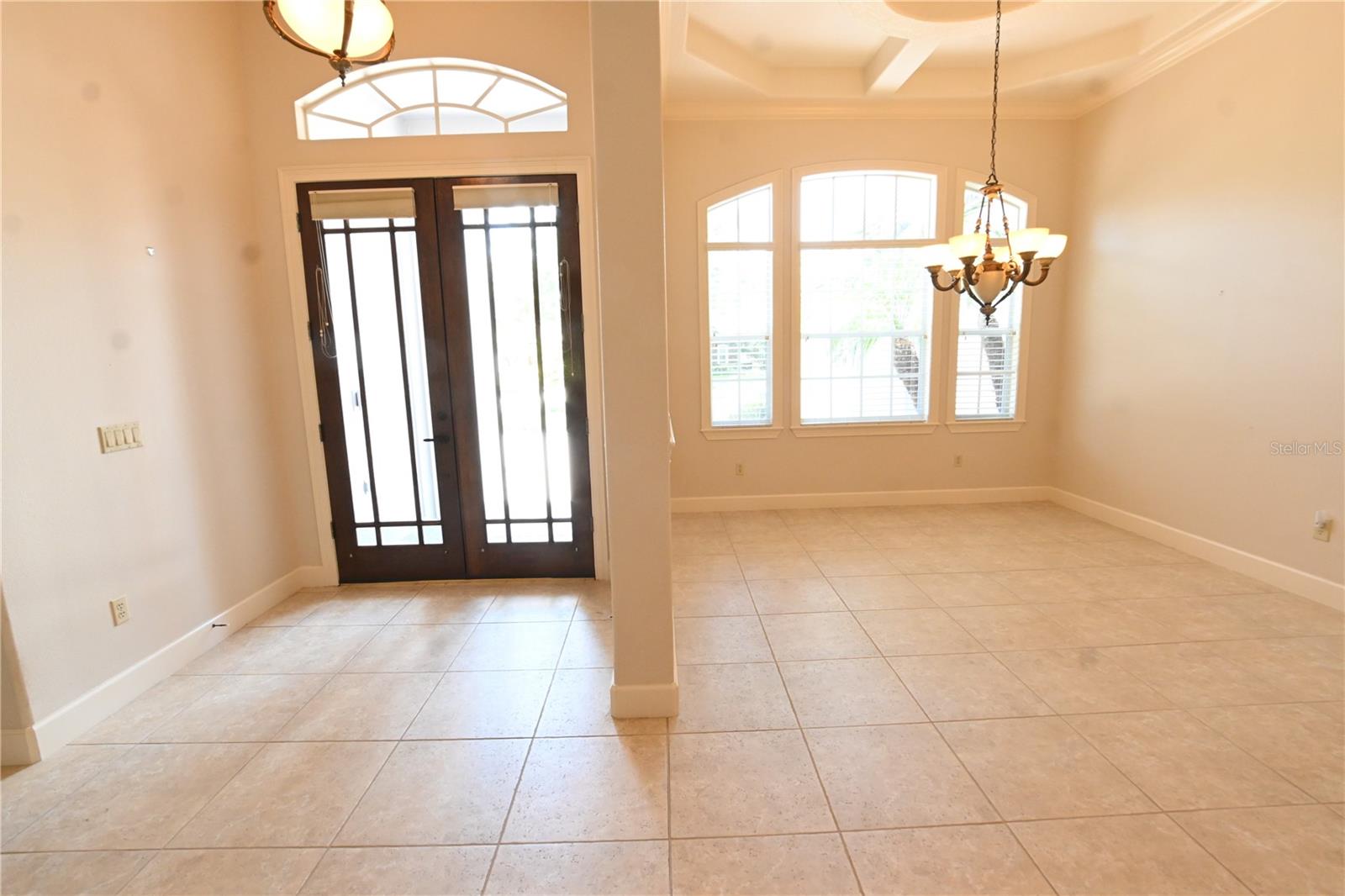 8122 WHITFORD CT, WINDERMERE, FL — photo 2