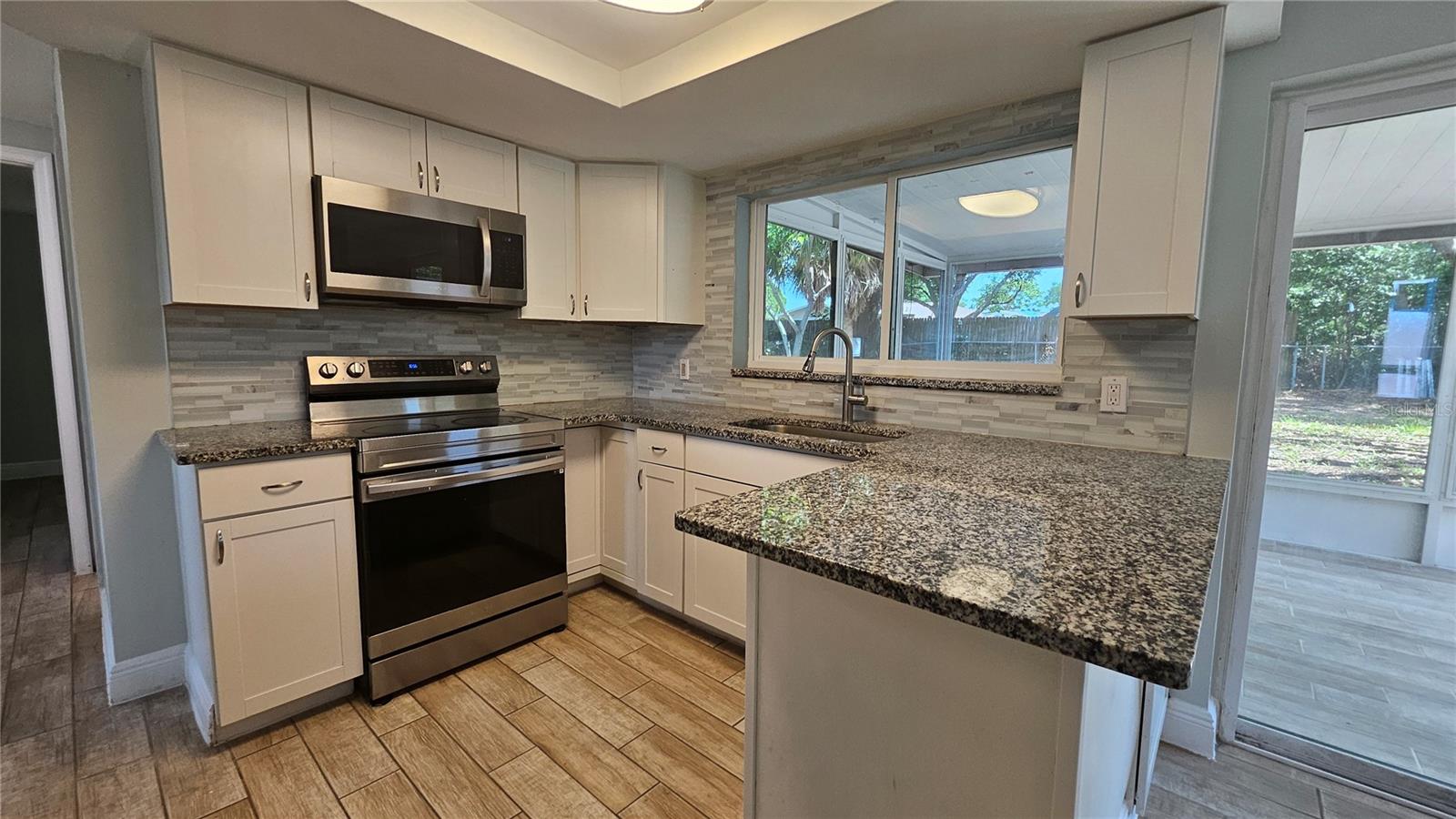6412 PAWLING AVE, PORT RICHEY, FL — photo 8