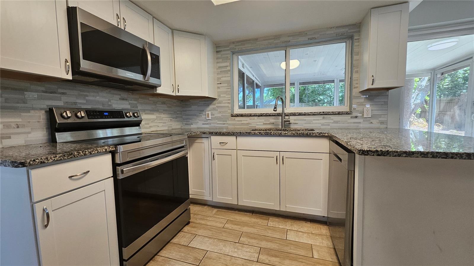 6412 PAWLING AVE, PORT RICHEY, FL — photo 10