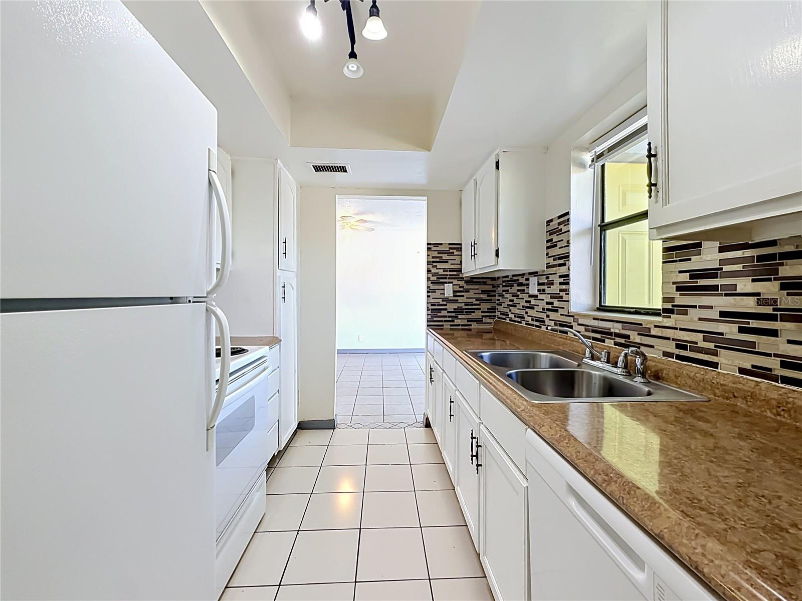 2636 LEMON TREE LN, ORLANDO, FL — photo 27