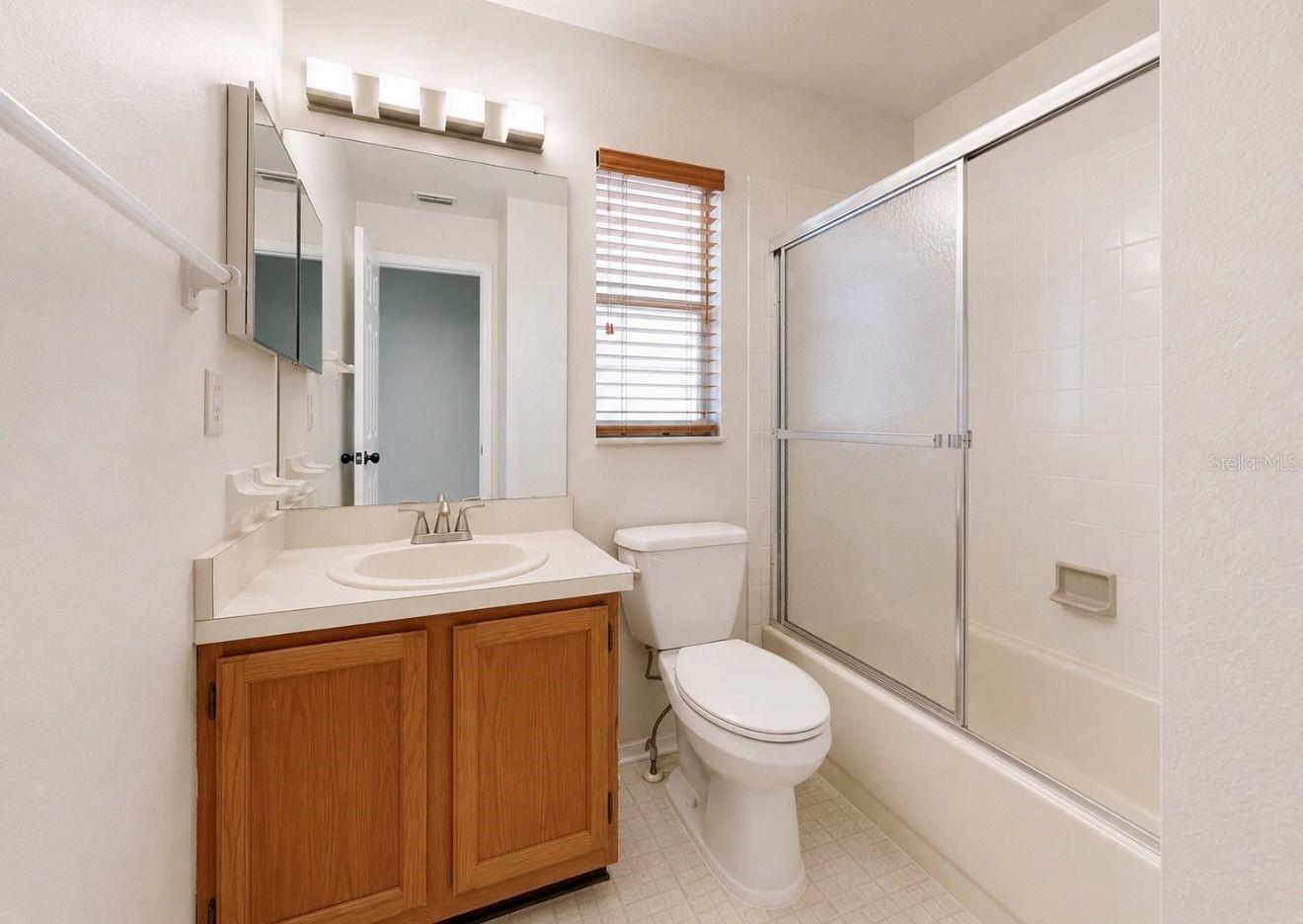 2316 FLETCHERS POINT CIR, TAMPA, FL — photo 43