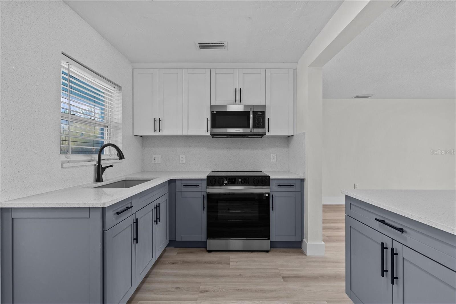 310 WESTWINDS DR, PALM HARBOR, FL — photo 17