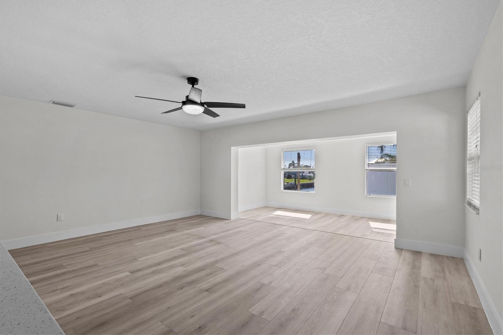 310 WESTWINDS DR, PALM HARBOR, FL — photo 20