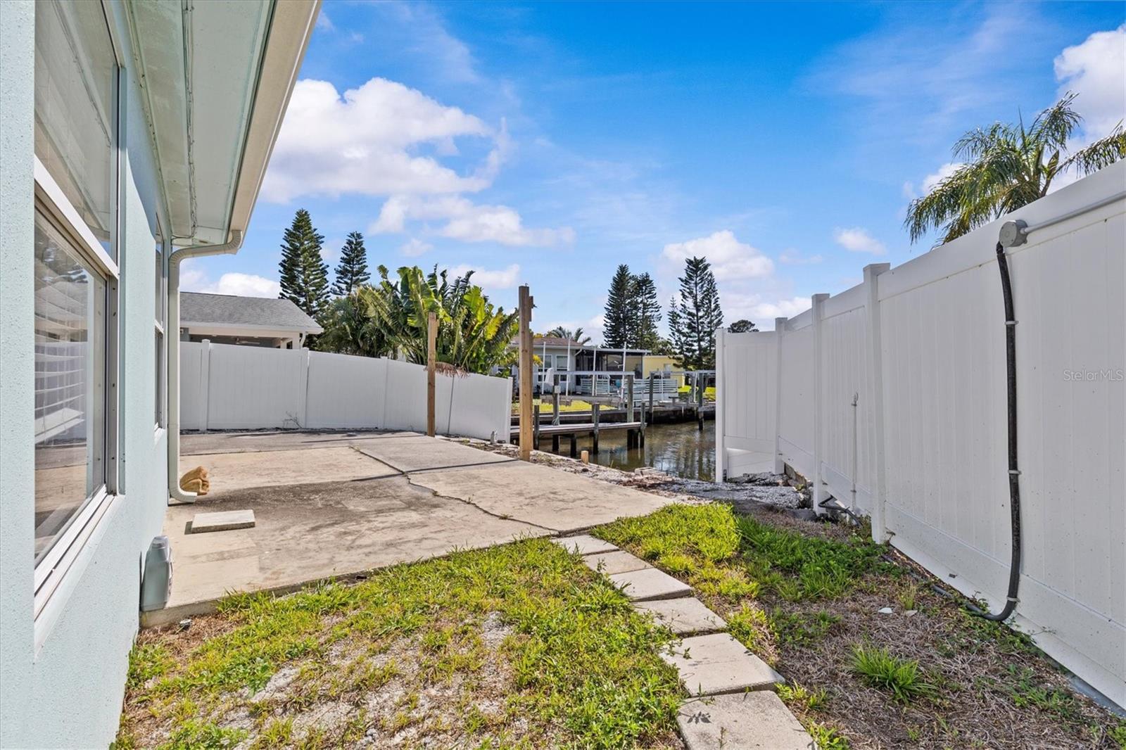 310 WESTWINDS DR, PALM HARBOR, FL — photo 30