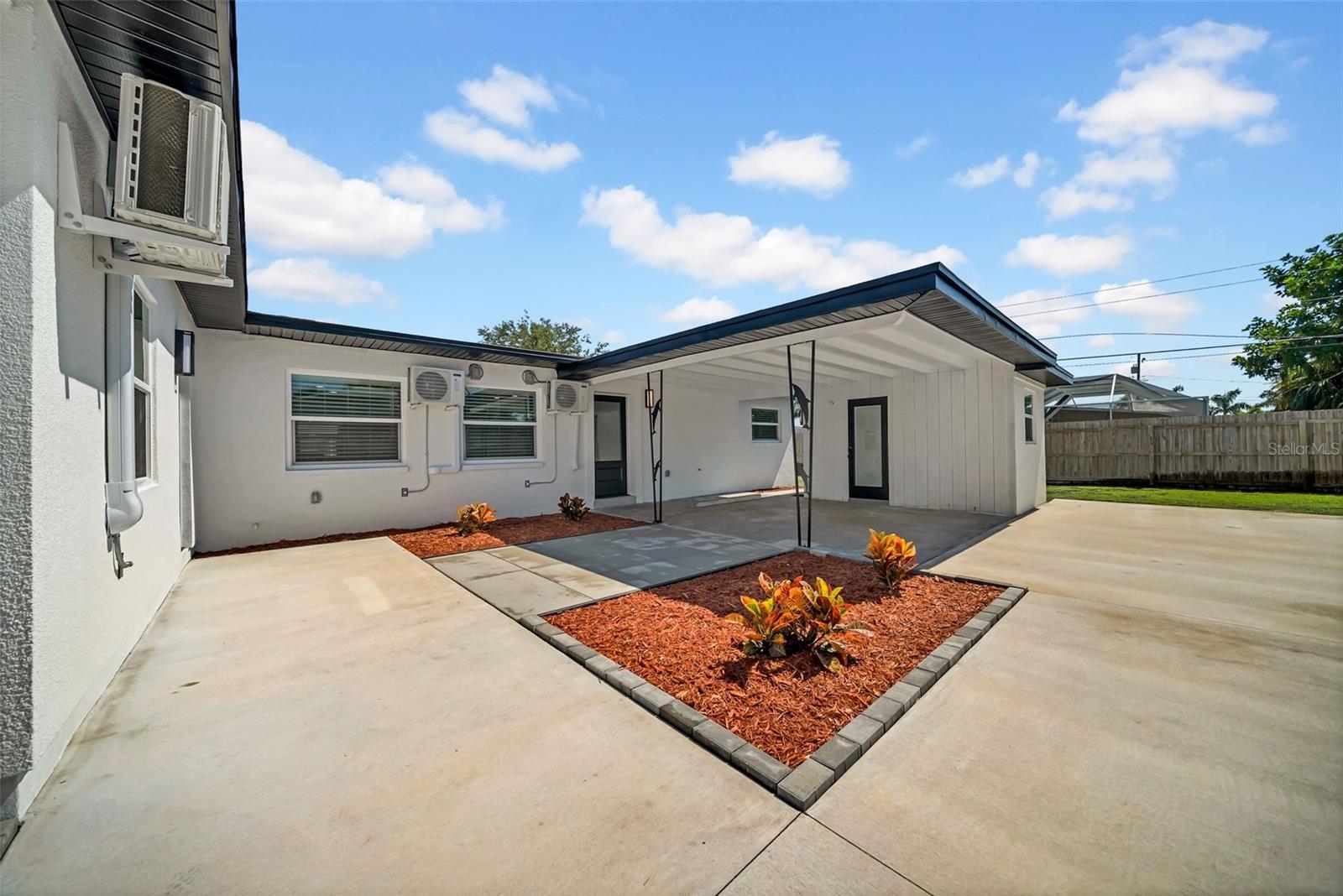 6855 GULF WINDS DR, ST PETE BEACH, FL