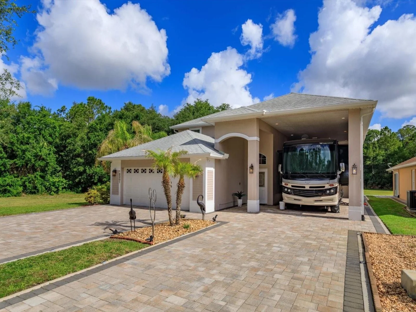 16201 CITRUS PKWY, CLERMONT, FL — photo 2