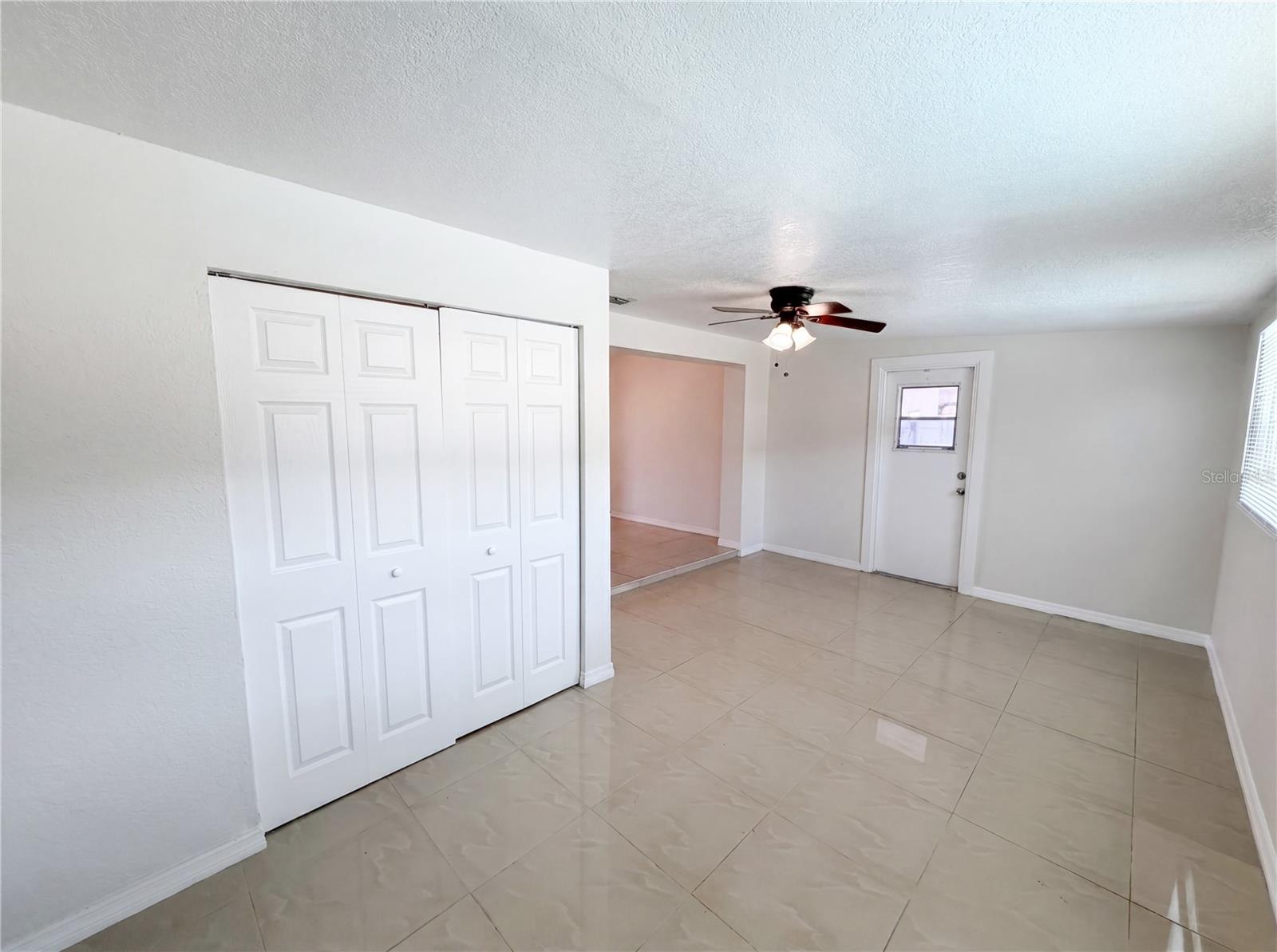 15525 BEDFORD CIR E, CLEARWATER, FL — photo 3