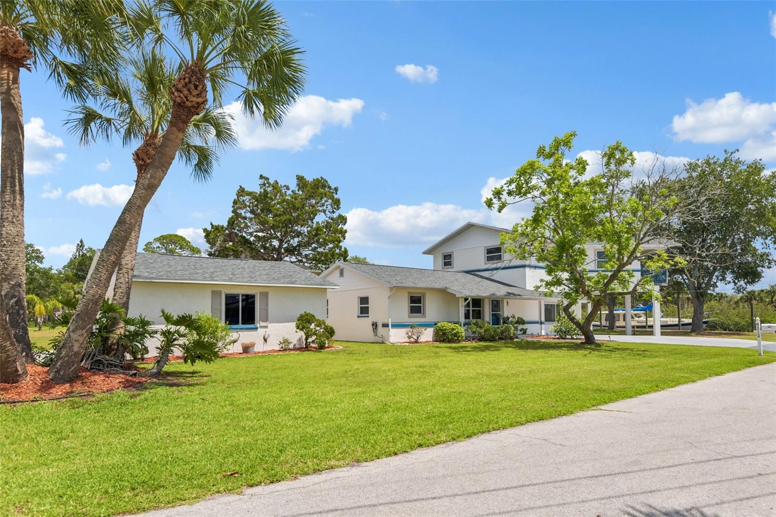 8212 HAYWARD LN, PORT RICHEY, FL — photo 4