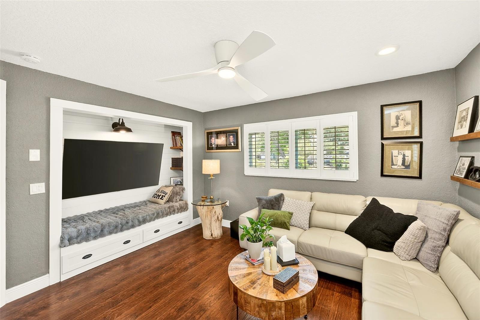 175 RIVIERE RD, PALM HARBOR, FL — photo 22