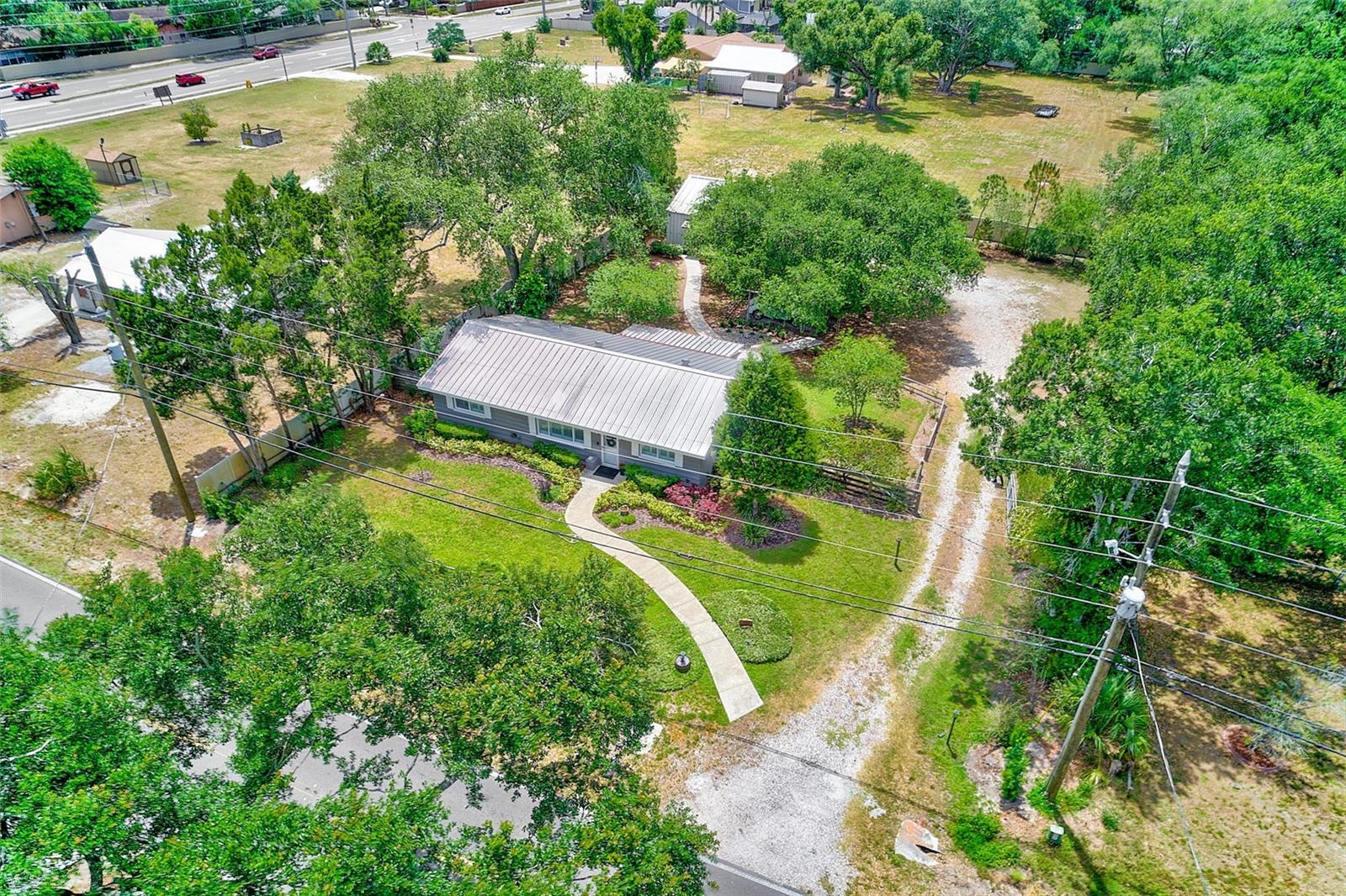 175 RIVIERE RD, PALM HARBOR, FL — photo 50