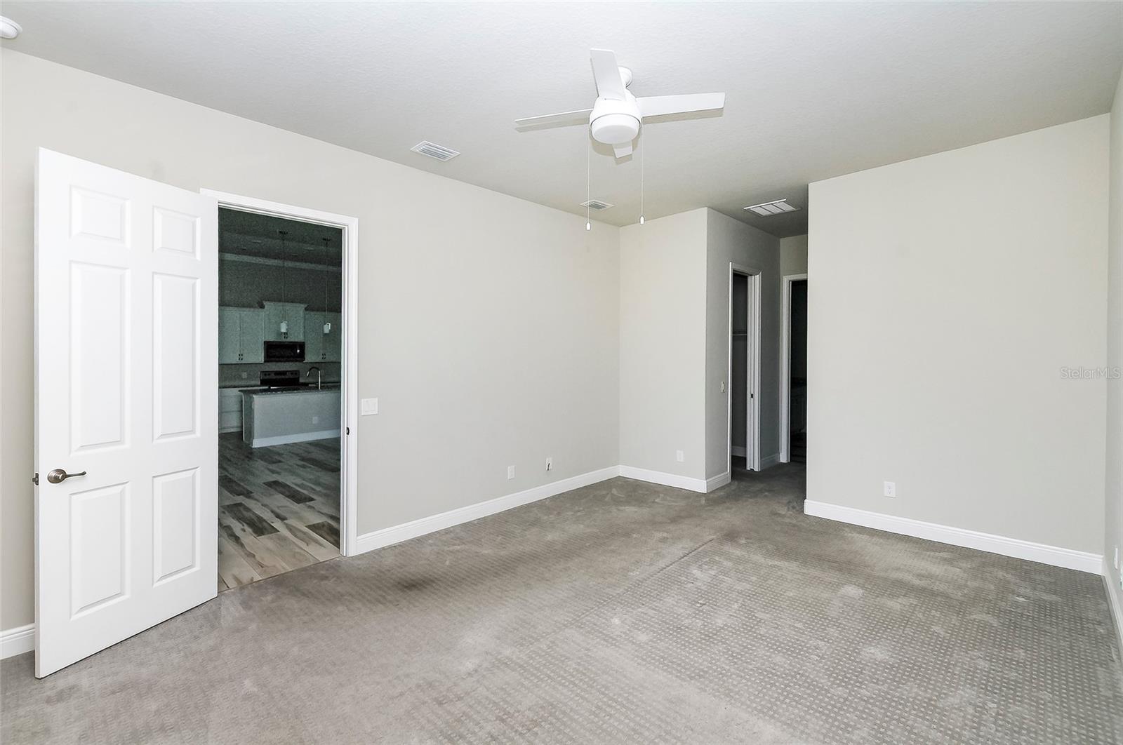 725 E CHARLESTON CT, HERNANDO, FL — photo 12