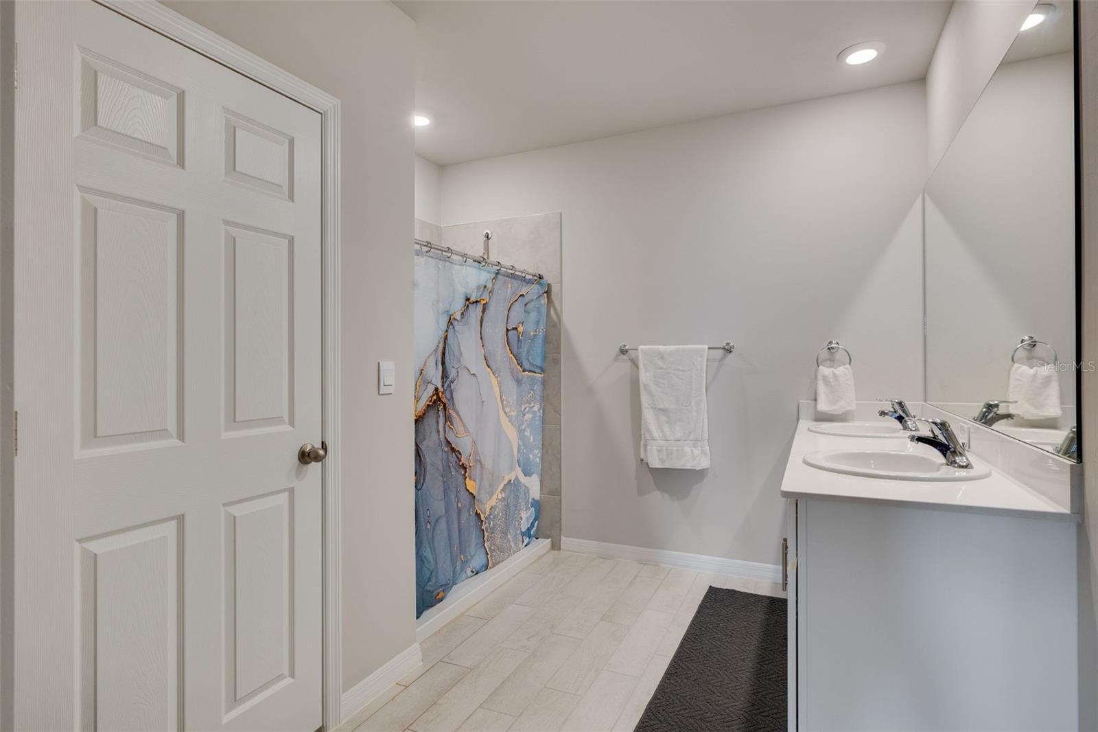 2608 TABLE CORAL TRL, NORTH FORT MYERS, FL — photo 11