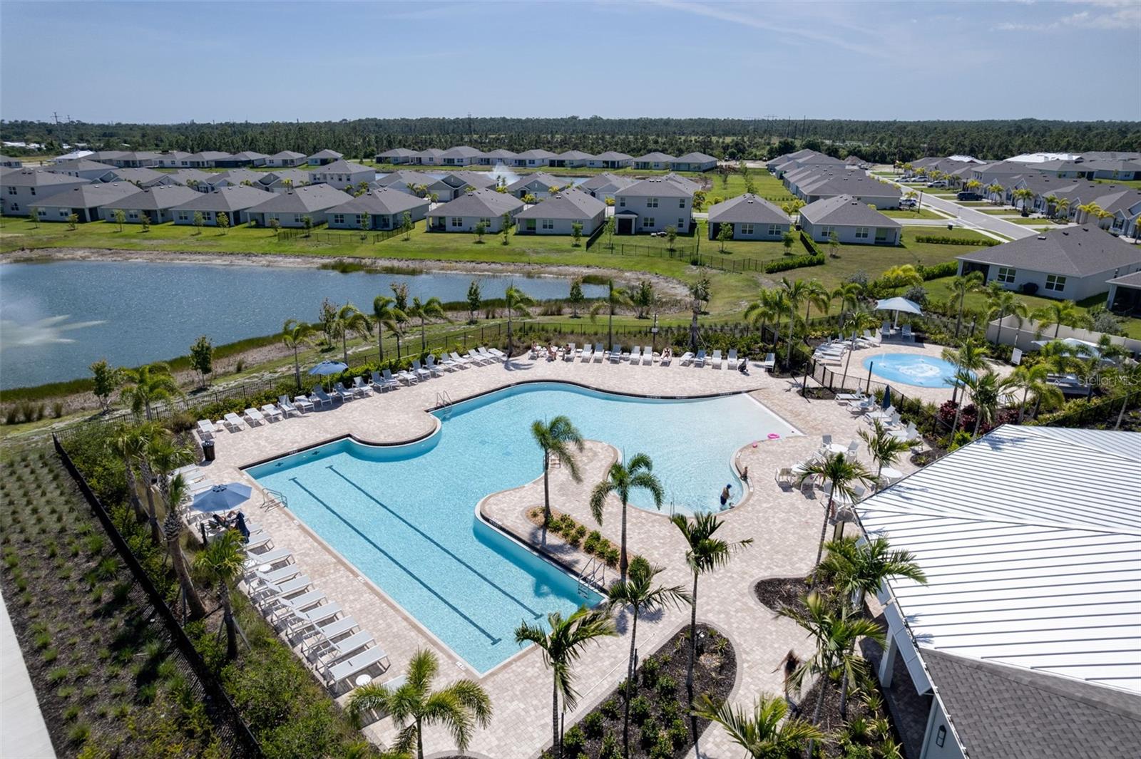 2608 TABLE CORAL TRL, NORTH FORT MYERS, FL — photo 25