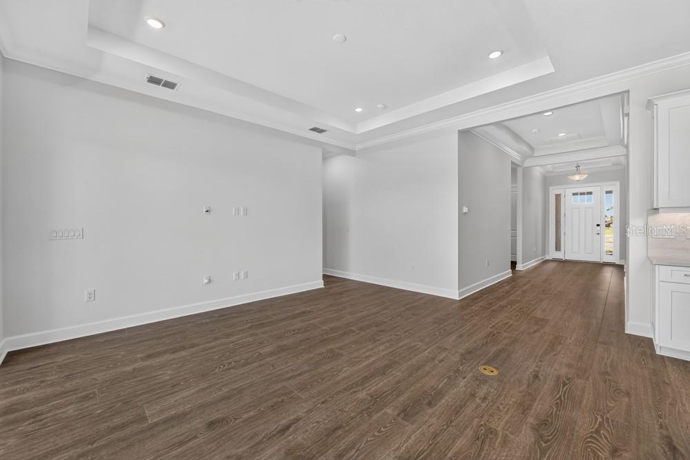 10573 ECLIPSE ST, SARASOTA, FL — photo 8