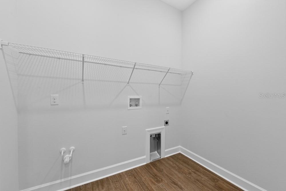 10573 ECLIPSE ST, SARASOTA, FL — photo 33