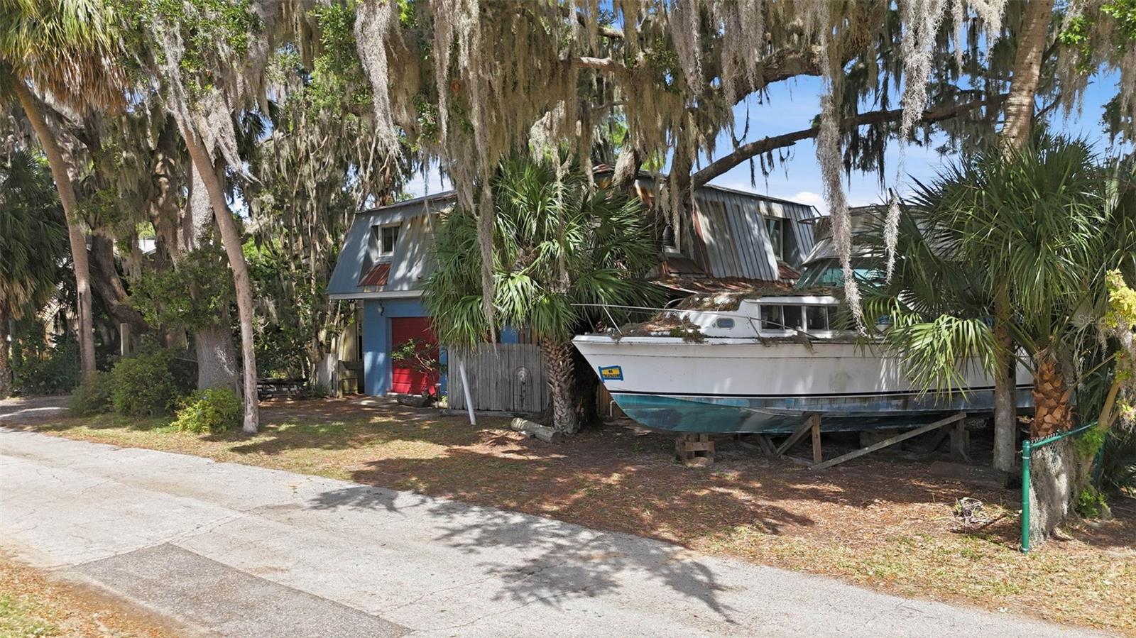 400 LAKESHORE DR, EUSTIS, FL — photo 7