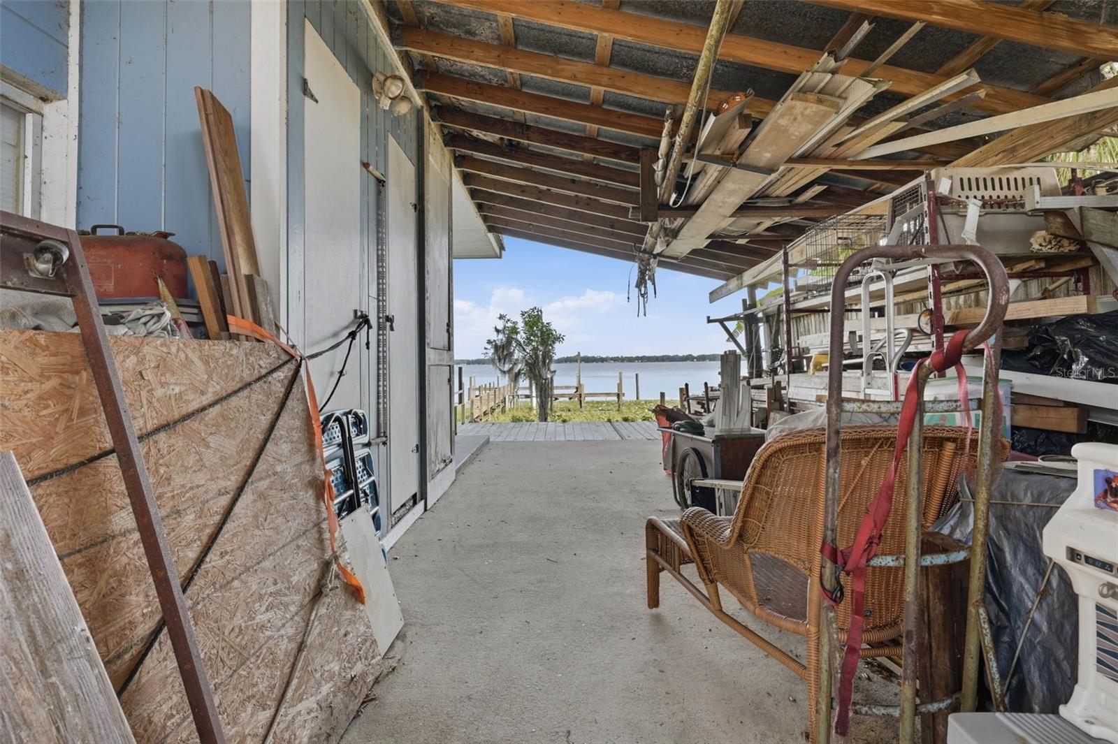 400 LAKESHORE DR, EUSTIS, FL — photo 57