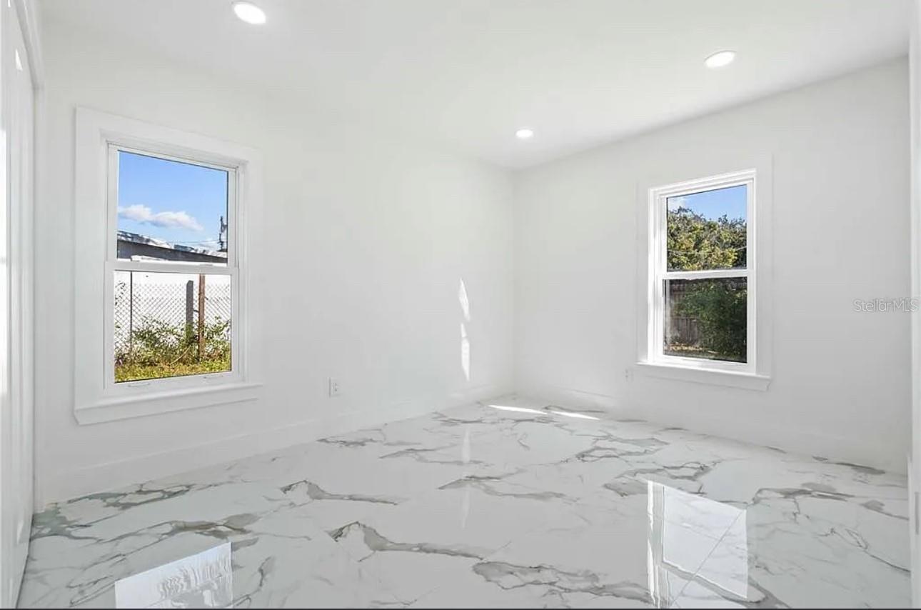 5101 TOWN N COUNTRY BLVD, TAMPA, FL — photo 11
