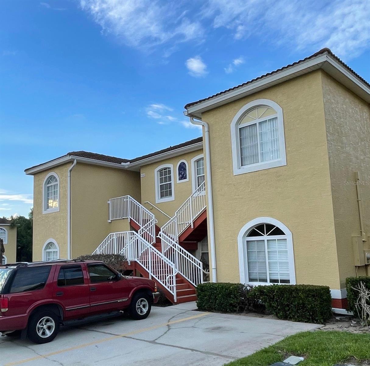 9202 LAKE MARION GOLF RESORT #A, KISSIMMEE, FL — photo 2