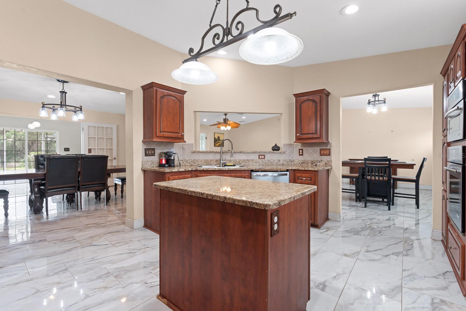 37520 PHELPS RD, ZEPHYRHILLS, FL — photo 15