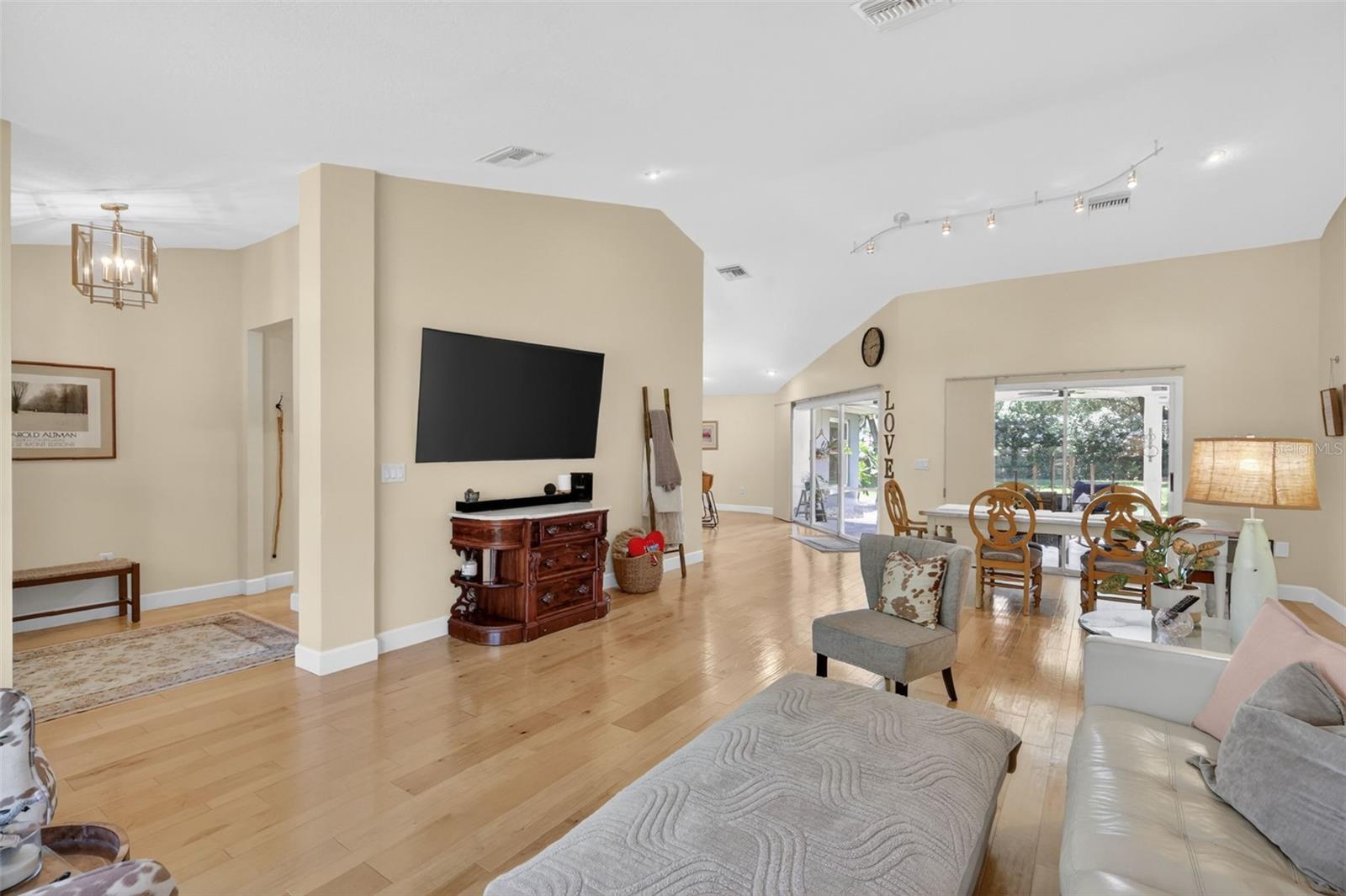 1200 MARSHALL CT, EUSTIS, FL — photo 11