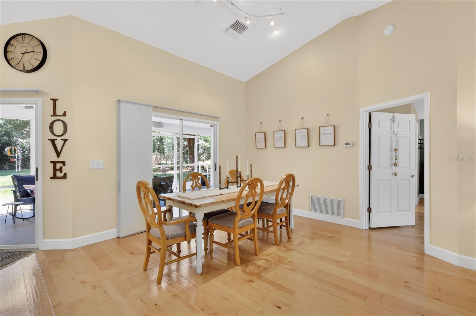 1200 MARSHALL CT, EUSTIS, FL — photo 15