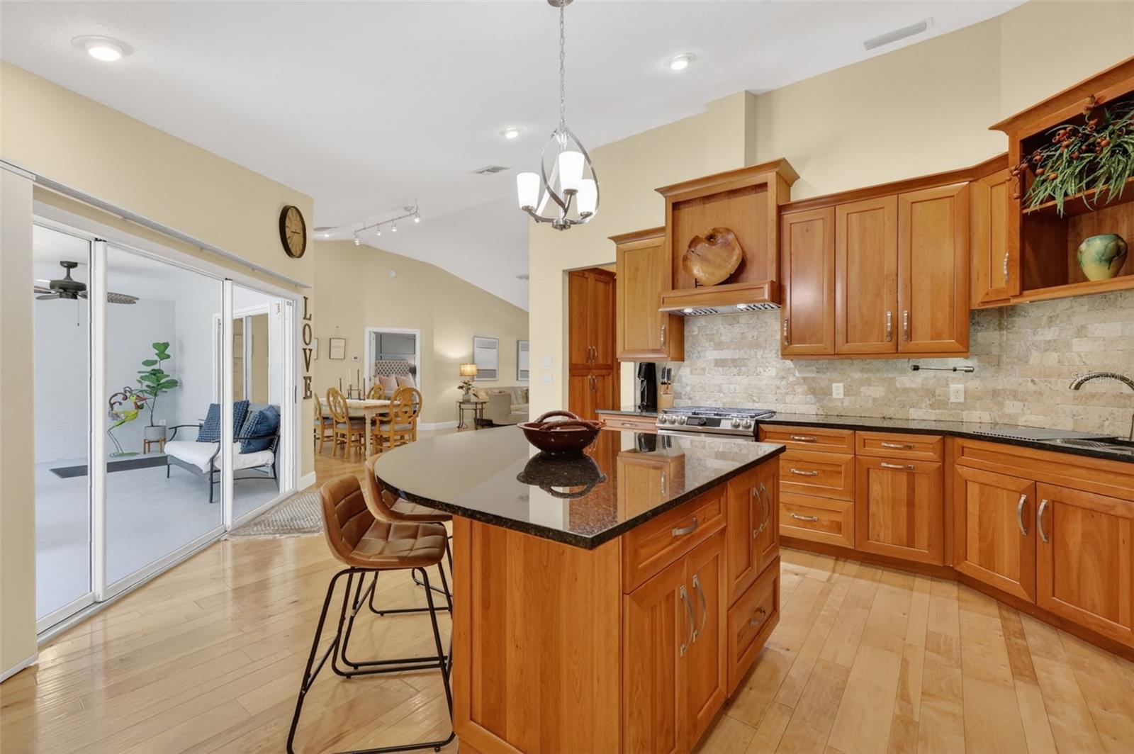 1200 MARSHALL CT, EUSTIS, FL — photo 19