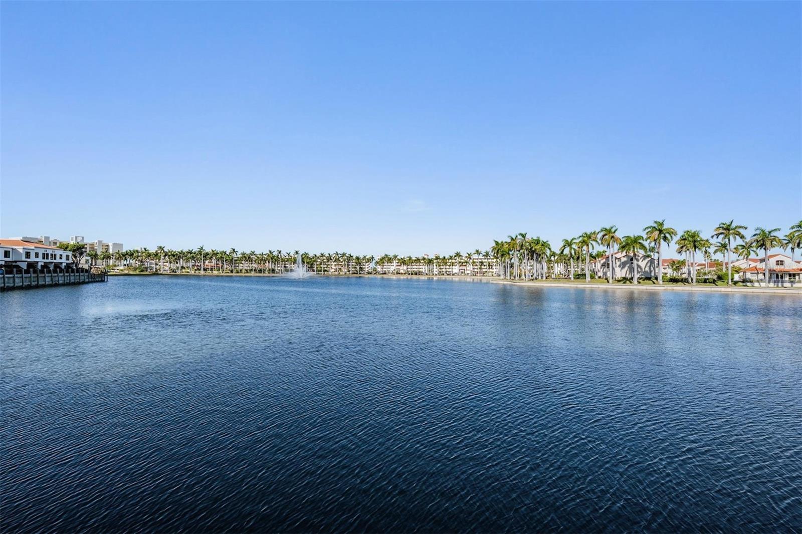 6294 BAHIA DEL MAR CIR #107, ST PETERSBURG, FL — photo 24