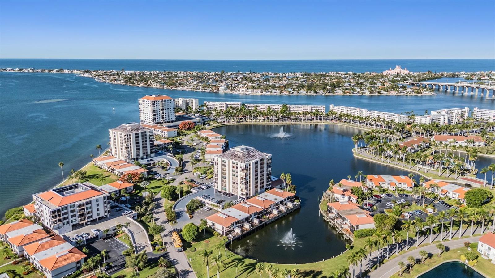 6294 BAHIA DEL MAR CIR #107, ST PETERSBURG, FL — photo 3