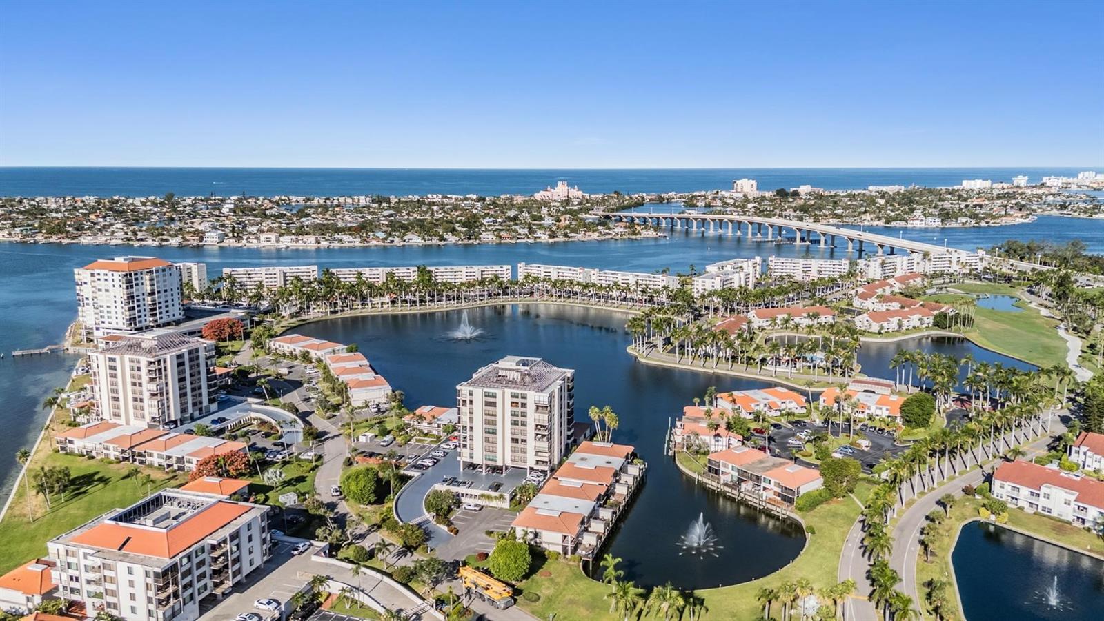 6294 BAHIA DEL MAR CIR #107, ST PETERSBURG, FL — photo 32