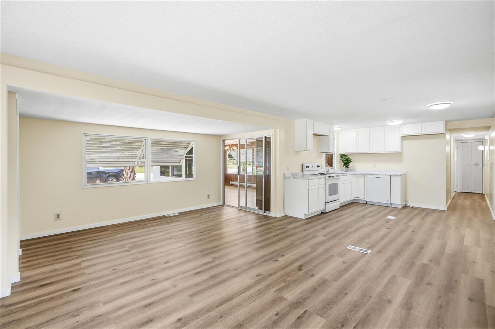 14742 MANDARIN ST, TAVARES, FL — photo 30