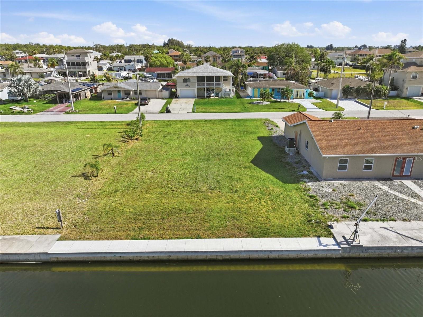 7429 HATTERAS DR, HUDSON, FL — photo 2