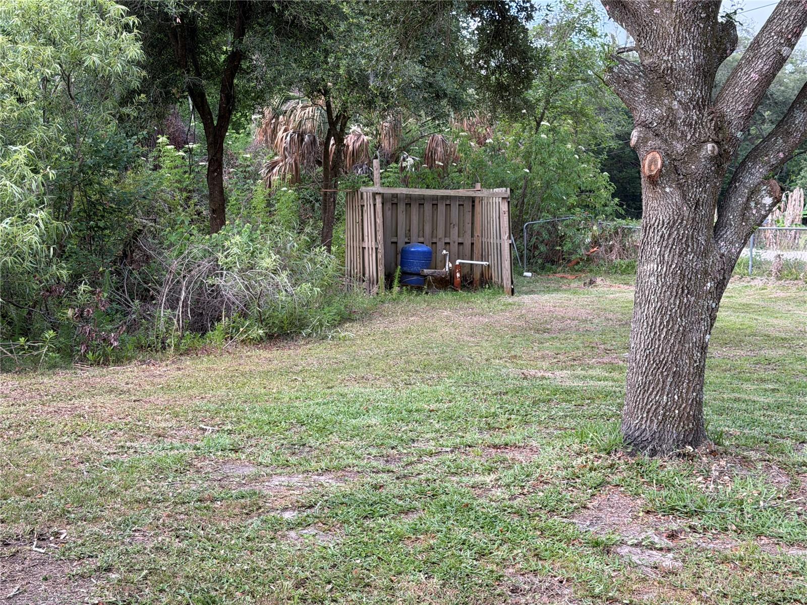 8336 HAMSTER DR, ZEPHYRHILLS, FL — photo 2