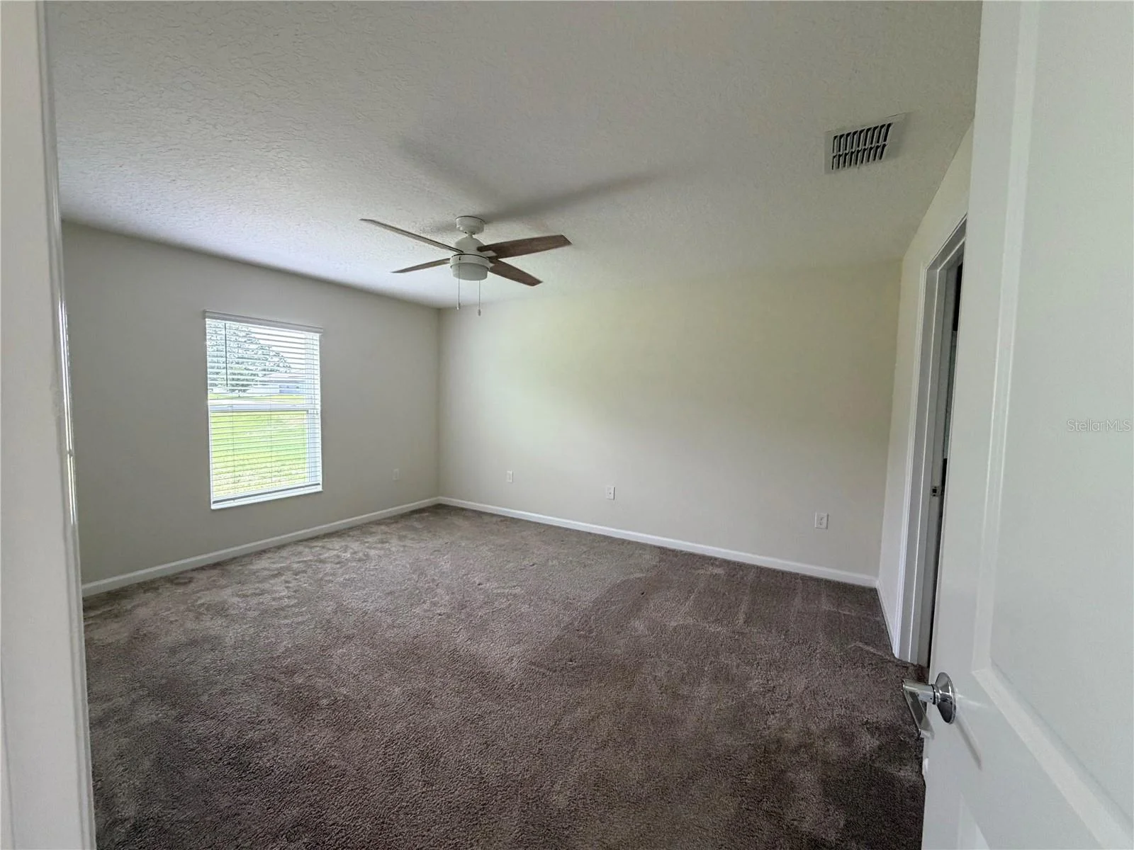 16419 GLASSY LOCH LOOP, CLERMONT, FL — photo 34