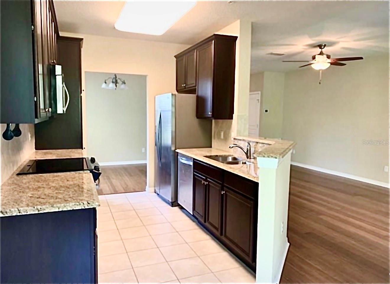 8363 BELLA TIERRA CT, DAVENPORT, FL — photo 4