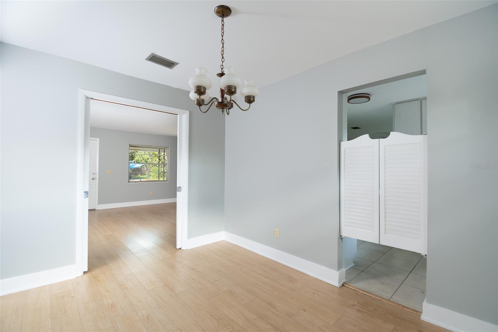 703 NE 6TH PL, GAINESVILLE, FL — photo 17